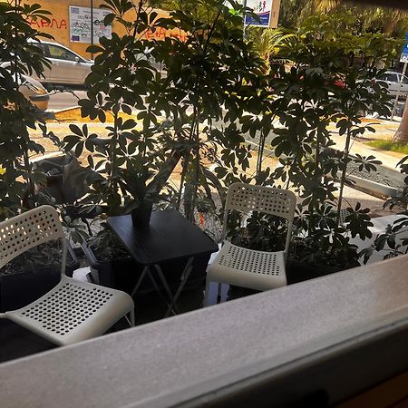 Modern Lux Apartment Downtown 레팀노 외부 사진