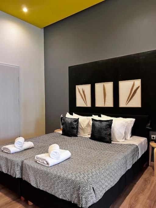 Modern Lux Apartment Downtown 레팀노 외부 사진